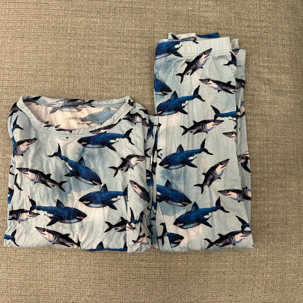 Posh Peanut - Bamboo Shark Print Pajama Set 5T-6T